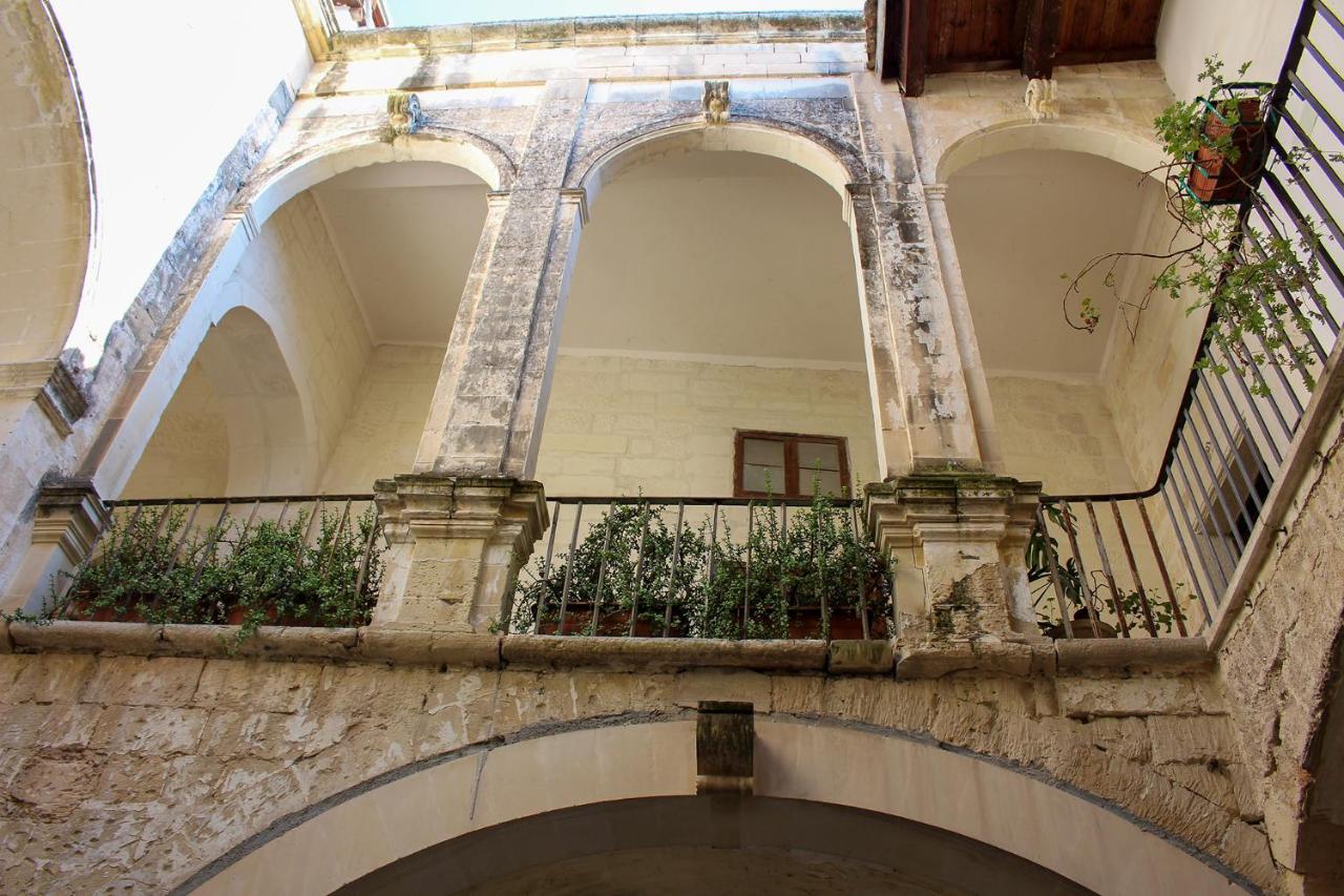 ليتشي B&B Palazzo Sambiasi المظهر الخارجي الصورة