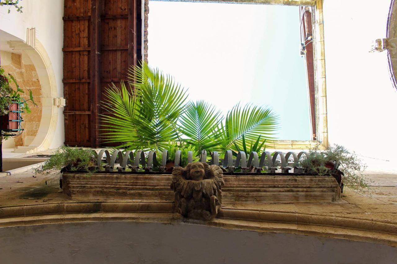 ليتشي B&B Palazzo Sambiasi المظهر الخارجي الصورة