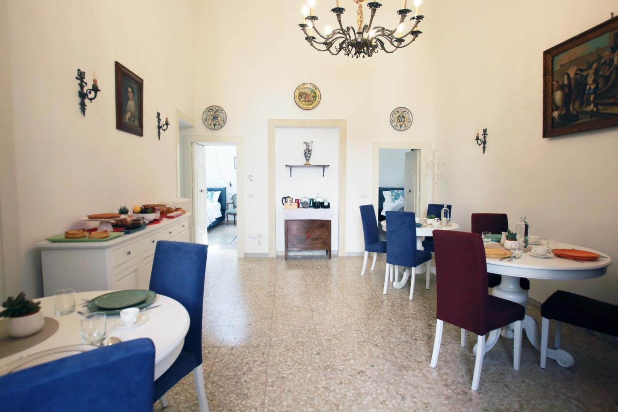 ليتشي B&B Palazzo Sambiasi الغرفة الصورة